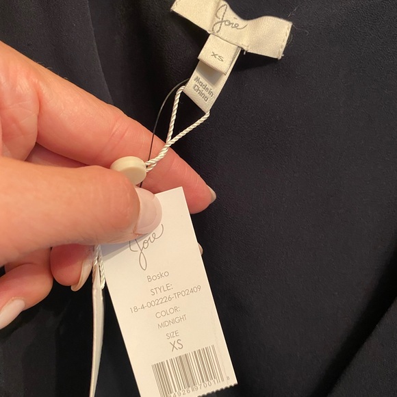 Joie Bosko Silk Knotted Front Top - NWT - XS - Picture 9 of 9